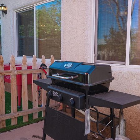 Beautiful Oasis With Rv Or Boat Parking Villa Henderson Exterior foto